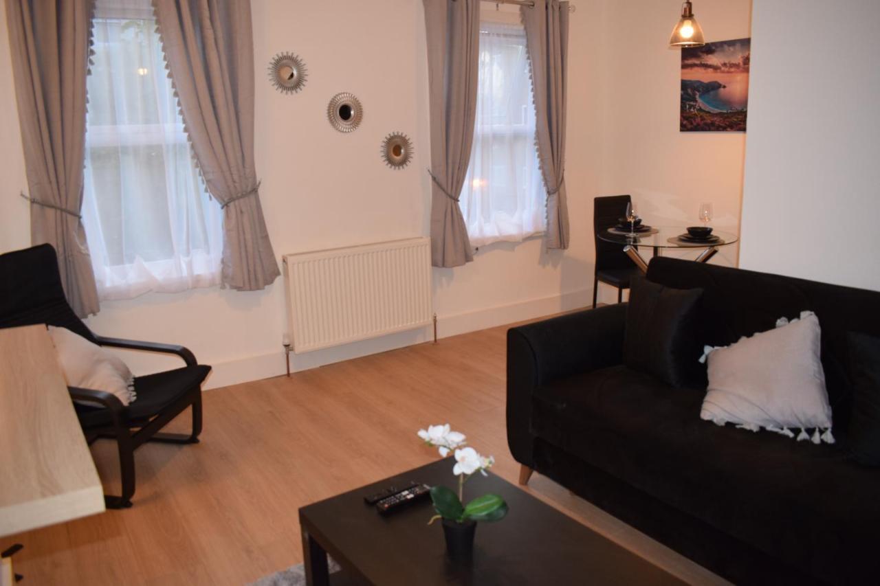 Forest Gate Haven London Bagian luar foto